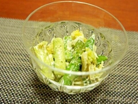 春のグリーン野菜のサラダ